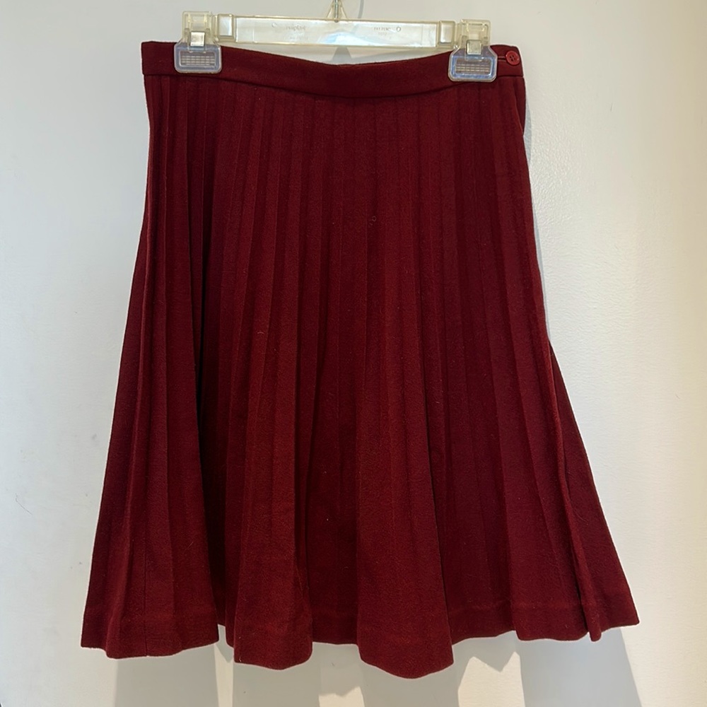 Vintage burgundy wool accordion pleat knee-length skirt, size S